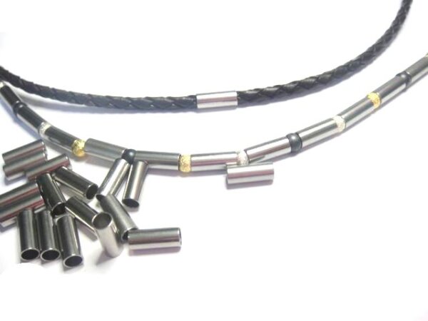 Edelstahl-Hülse, Di: 4mm, Da: 5mm, Länge: 10mm für Pferdehaar (K/2-A7)